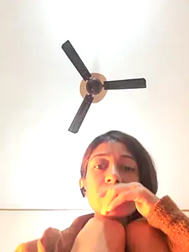 babe jasmine online show from December 2025 02:28:02 AM