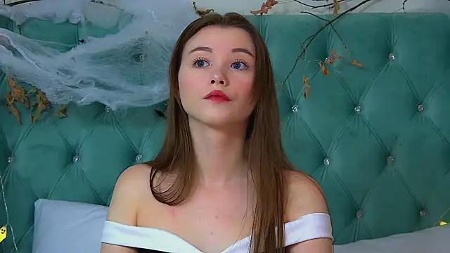 KeiraAsti online show from November 2025 06:16:02 AM