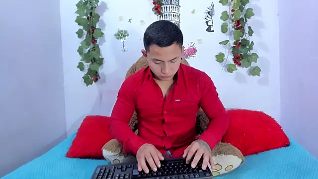 NataliaAndJulliam online show from March 2026 03:09:01 AM