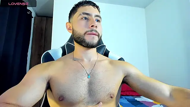 Snapshot of bryan_mugn chatting on November 2025 03:42:02 AM bryan mugn online show from November 2025 03:42:02 AM