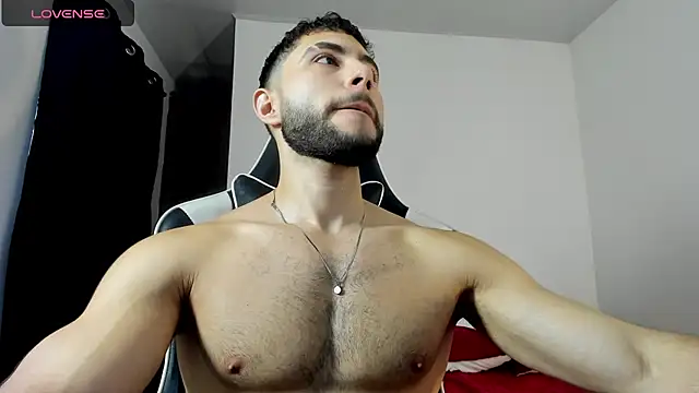 Snapshot of bryan_mugn chatting on November 2025 08:35:02 PM bryan mugn online show from November 2025 08:35:02 PM