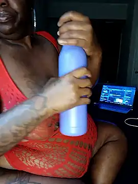 Thickkemzz41 online show from November 2025 12:32:01 AM