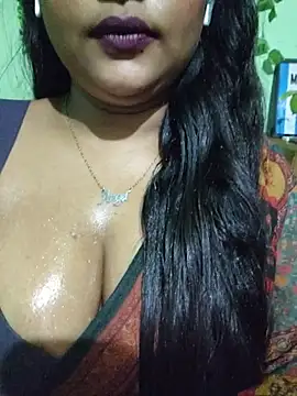 Snapshot of JIYA-04 chatting on July 2026 04:39:33 PM JIYA-04 online show from July 2026 04:39:33 PM