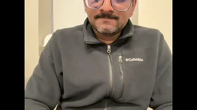 pranastro00 online show from October 2025 11:08:02 AM