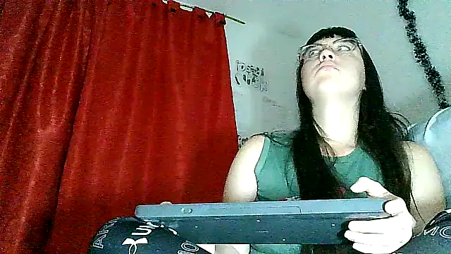 lareinalareinadelanal online show from December 2025 01:14:02 AM