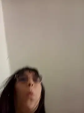 lareinalareinadelanal online show from January 2026 02:42:02 PM