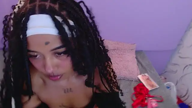 SachaBratz online show from September 2025 12:18:01 PM