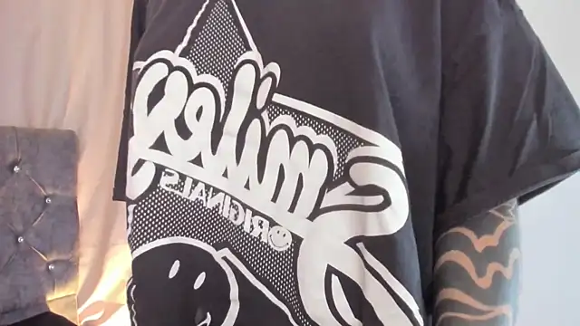 kaylee lee online show from December 2025 04:30:01 AM