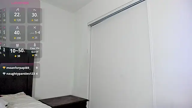 Snapshot of mayaamor chatting on February 2026 06:14:02 AM mayaamor online show from February 2026 06:14:02 AM