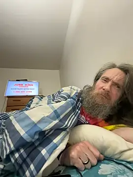 eager1975 online show from March 2026 11:10:01 AM