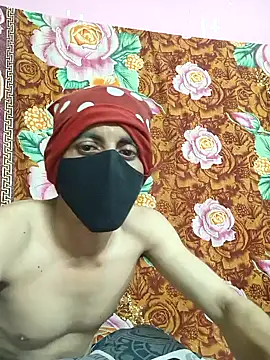 Seducing couple online show from November 2025 06:18:02 PM