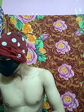 Seducing couple online show from November 2025 04:07:01 AM