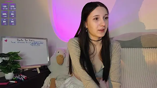 OdelynBagge online show from November 2025 06:22:02 PM