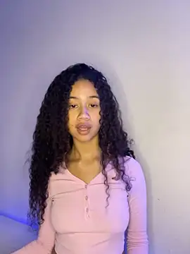 jadee8 online show from December 2025 09:09:02 PM