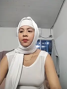 cala borhan online show from October 2025 06:40:01 PM