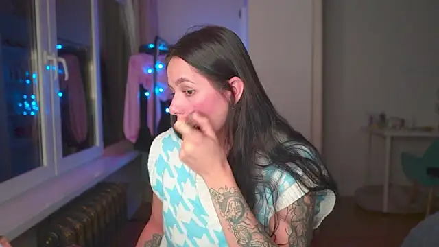 EwelynScott online show from November 2025 07:15:02 PM