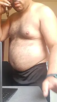 Snapshot of Urso_Nerd chatting on June 2026 04:31:02 PM Urso Nerd online show from June 2026 04:31:02 PM