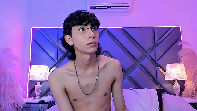 Milan LewisS online show from February 2026 01:15:01 PM