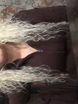 AlevNaz online show from February 2026 03:05:02 PM