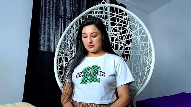 cuteeimy online show from November 2025 07:13:02 PM