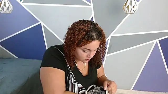 Snapshot of Yera_carey chatting on November 2025 11:53:01 AM Yera carey online show from November 2025 11:53:01 AM