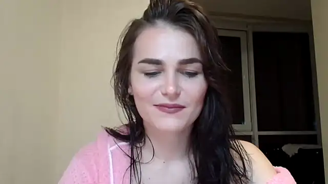 Silviaa a online show from November 2025 08:30:01 PM