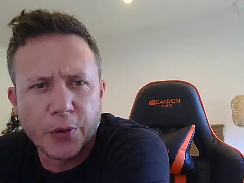 TroyDieselXXX online show from February 2026 05:44:02 AM