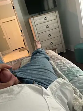 cyclone1212 online show from February 2026 03:21:02 PM