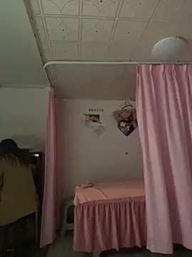 Snapshot of xlj4523 chatting on October 2025 07:32:01 AM xlj4523 online show from October 2025 07:32:01 AM