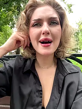 KellyKeler online show from September 2025 11:10:01 AM