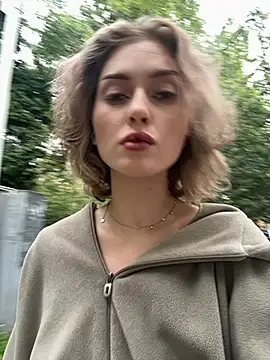 KellyKeler online show from September 2025 12:51:01 PM