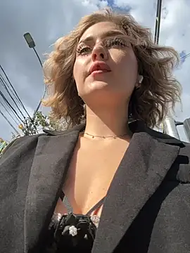 KellyKeler online show from September 2025 12:28:01 PM