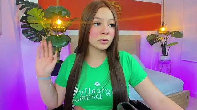 kitty sweeety  online show from October 2025 07:33:01 PM