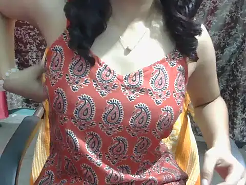 Snapshot of lovely_soniya chatting on July 2026 06:01:01 AM lovely soniya online show from July 2026 06:01:01 AM