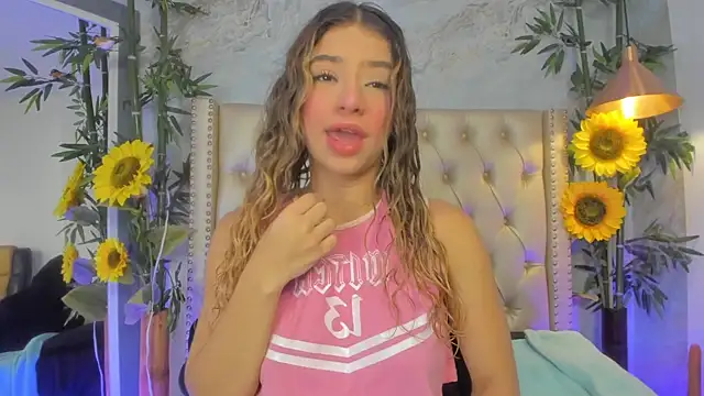 LittleeJaz online show from December 2025 03:33:02 AM