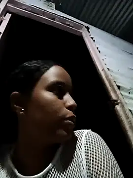 Fernanda30 online show from September 2025 04:37:02 AM