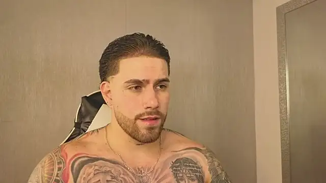 Ades Lowe online show from November 2025 05:56:02 PM