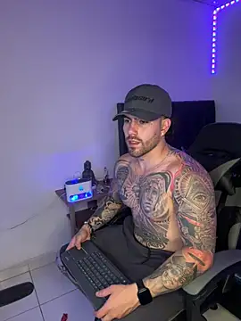 Ades Lowe online show from January 2026 05:46:02 AM