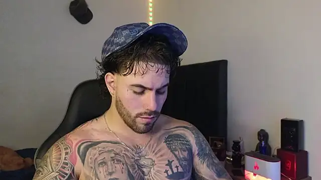 Ades Lowe online show from February 2026 05:41:01 PM