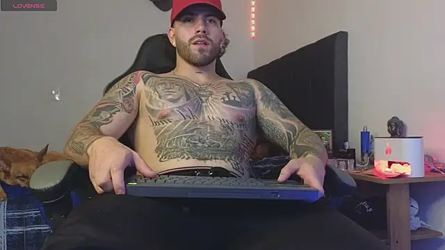 Ades Lowe online show from February 2026 09:11:02 PM