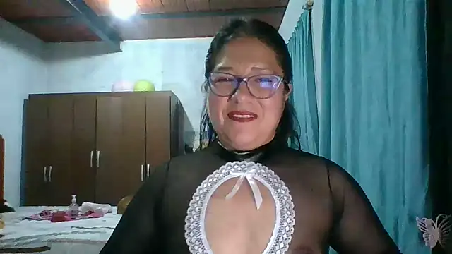 Snapshot of scarlett_widow_ chatting on September 2025 03:19:02 AM scarlett widow online show from September 2025 03:19:02 AM