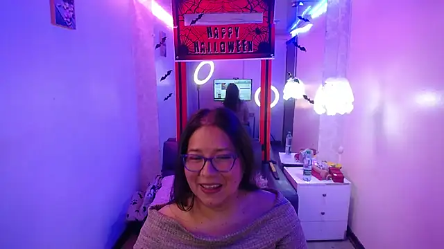 Snapshot of scarlett_widow_ chatting on October 2025 02:45:02 AM scarlett widow online show from October 2025 02:45:02 AM