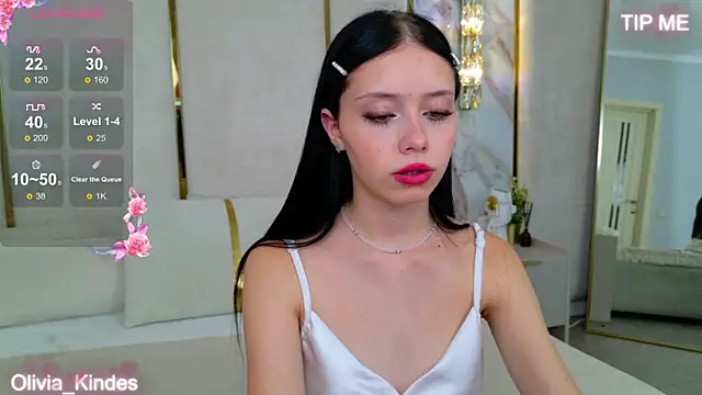 Snapshot of Olivia_Kindes chatting on September 2025 04:51:02 PM Olivia Kindes online show from September 2025 04:51:02 PM