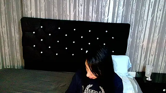 Alicee Moonn online show from February 2026 09:46:01 PM