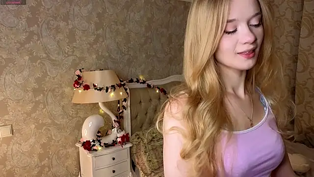 Emma Frosty online show from December 2025 09:55:02 PM