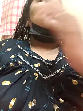 Villageanuty online show from October 2025 01:06:02 PM