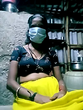 Snapshot of Tamilauntyhot chatting on October 2025 04:29:02 PM Tamilauntyhot online show from October 2025 04:29:02 PM