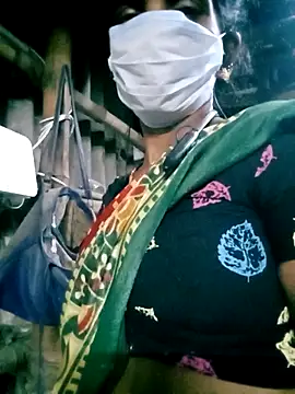 Snapshot of Tamilauntyhot chatting on October 2025 01:01:01 PM Tamilauntyhot online show from October 2025 01:01:01 PM