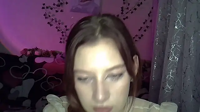 Snapshot of Lily_Ember chatting on November 2025 05:08:01 PM Lily Ember online show from November 2025 05:08:01 PM