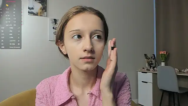 Snapshot of TaiteFairfield chatting on February 2026 08:02:01 AM TaiteFairfield online show from February 2026 08:02:01 AM